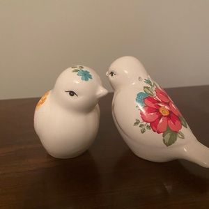 Pioneer Woman Vintage Floral birds salt and pepper shakers